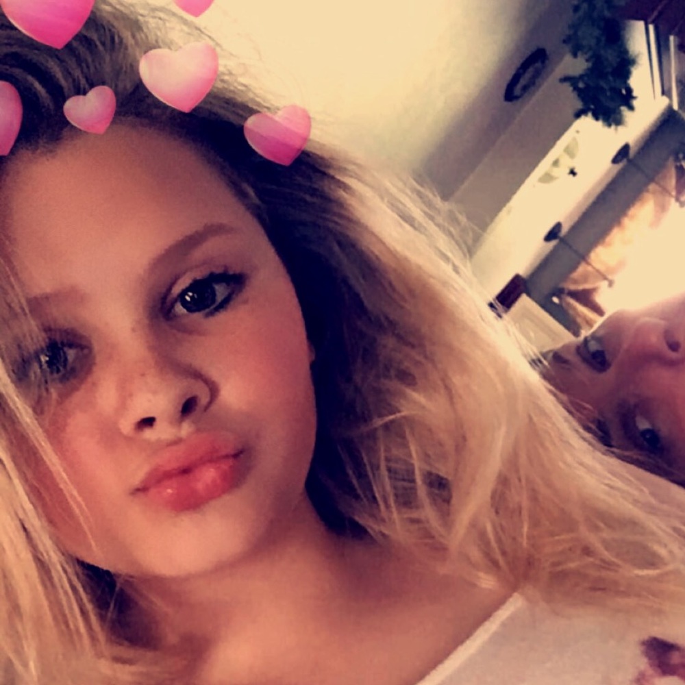 Meet your Posher, Mady